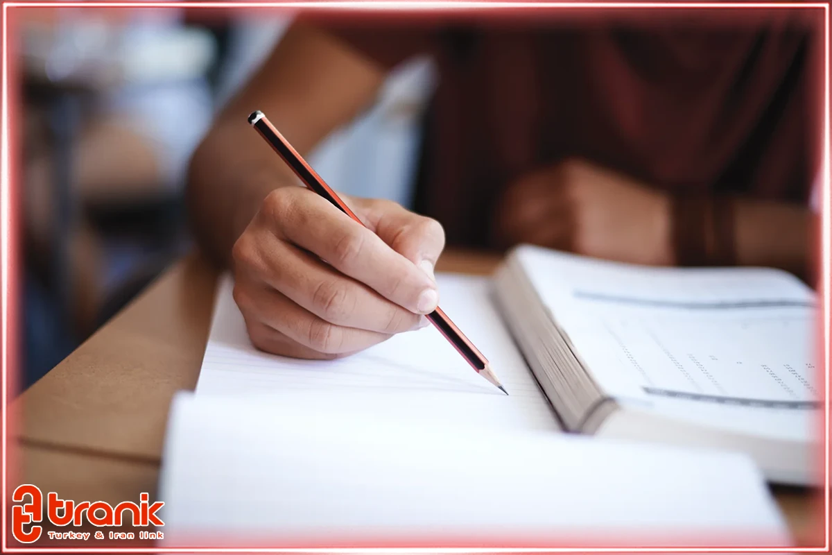 مقایسه آزمون یوس و SAT برای ورود به دانشگاه ترکیه